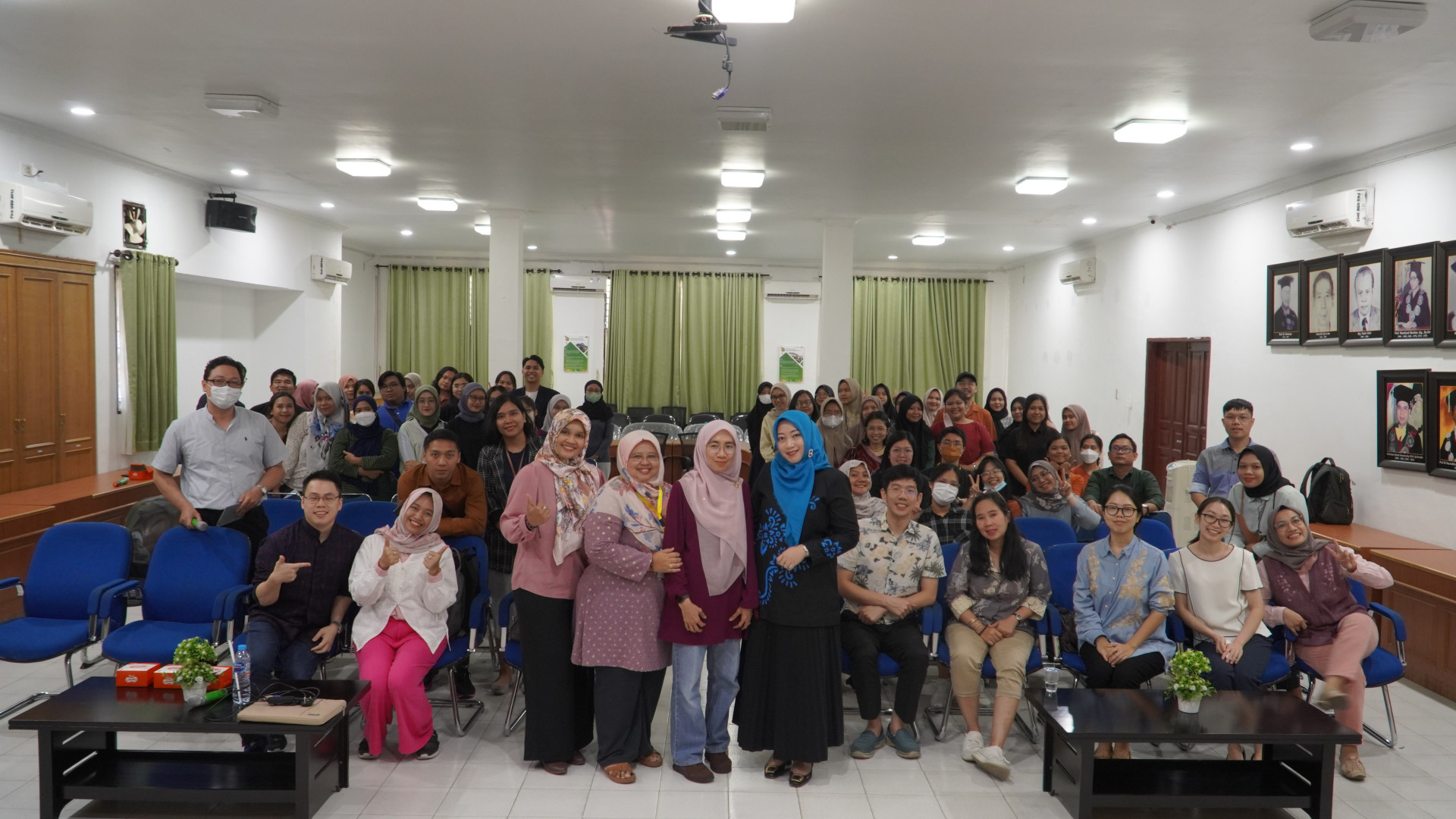 Program World Class University Guest Lecture, Menghadirkan Assoc Prof. Dr. Ros Anita Binti Omar dari University Malaya, Malaysia