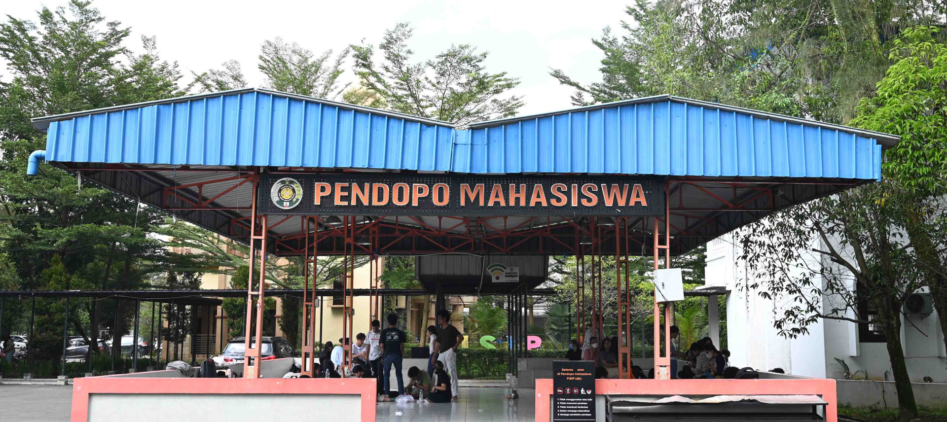CAROUSEL BANNER FISIP 8