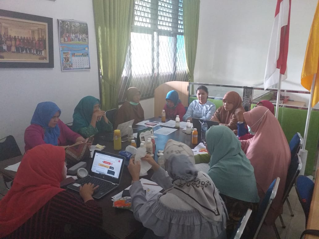 Rapat Rutin Departemen Keperawatan Maternitas Anak