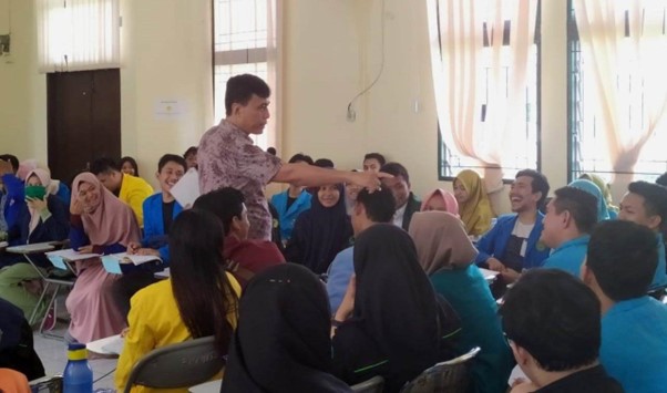 A Little Story of the Care of an Agribusiness Lecturer and the Success of a Multi-Year PKM "Livelihood Recovery" for Farmers Victims of the Sinabung Eruption and Poverty Alleviation in Coastal Communities