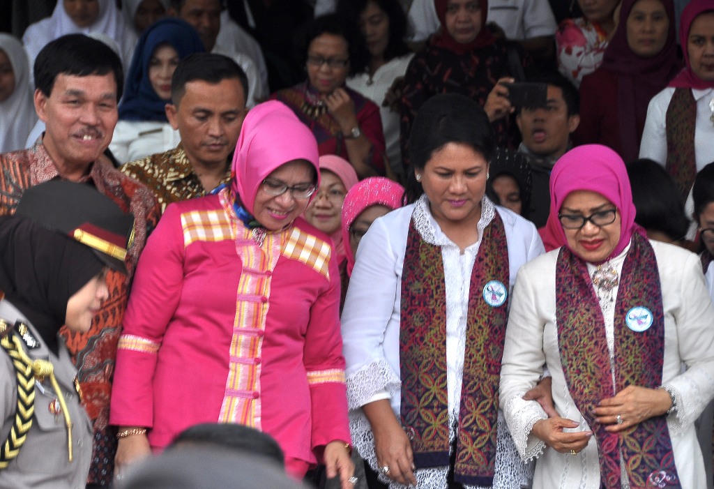Iriana Jokowi at the USU campus