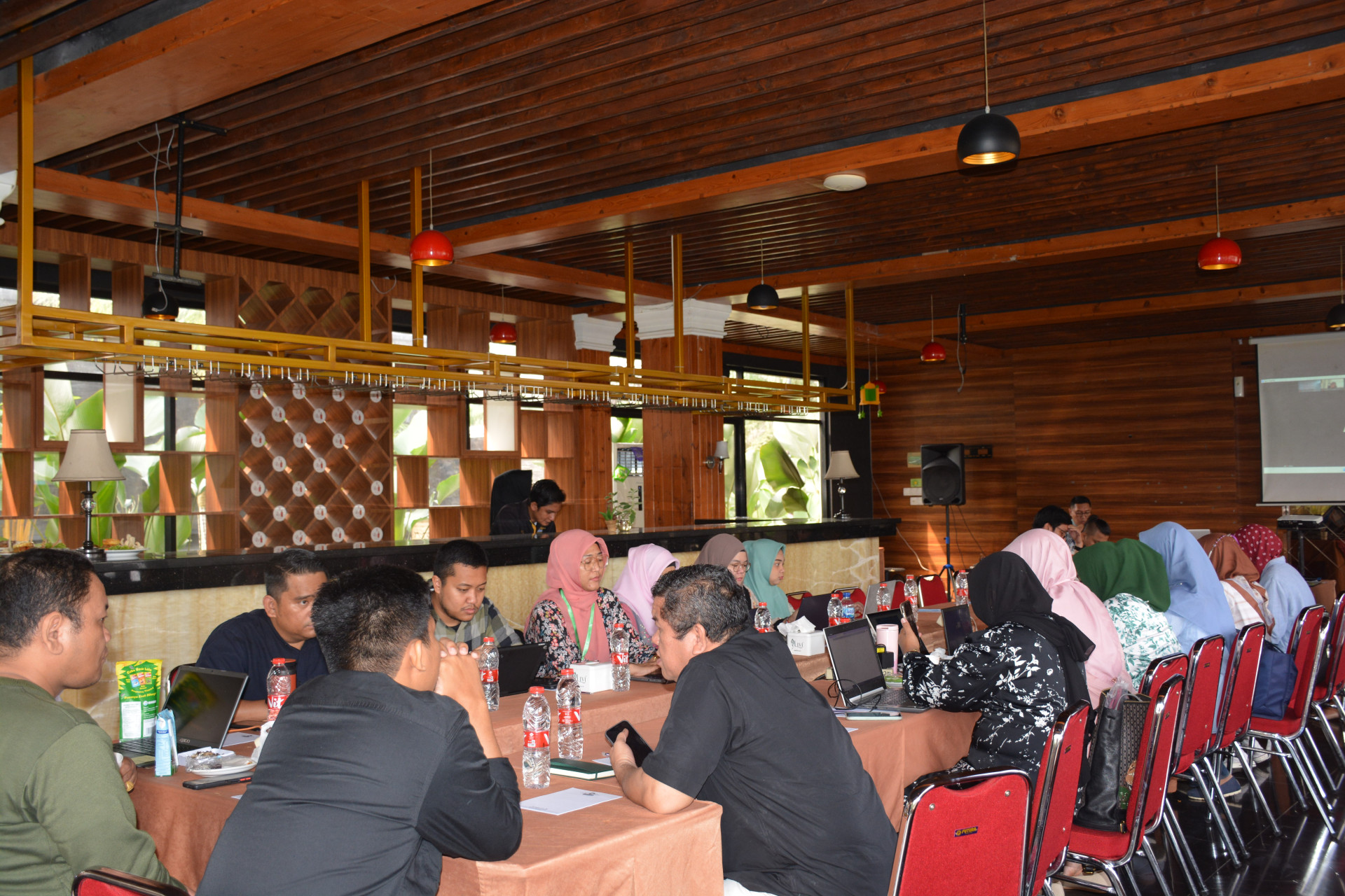FGD Finalisasi Dokumen Akreditasi Internasional FIBAA Cluster 1