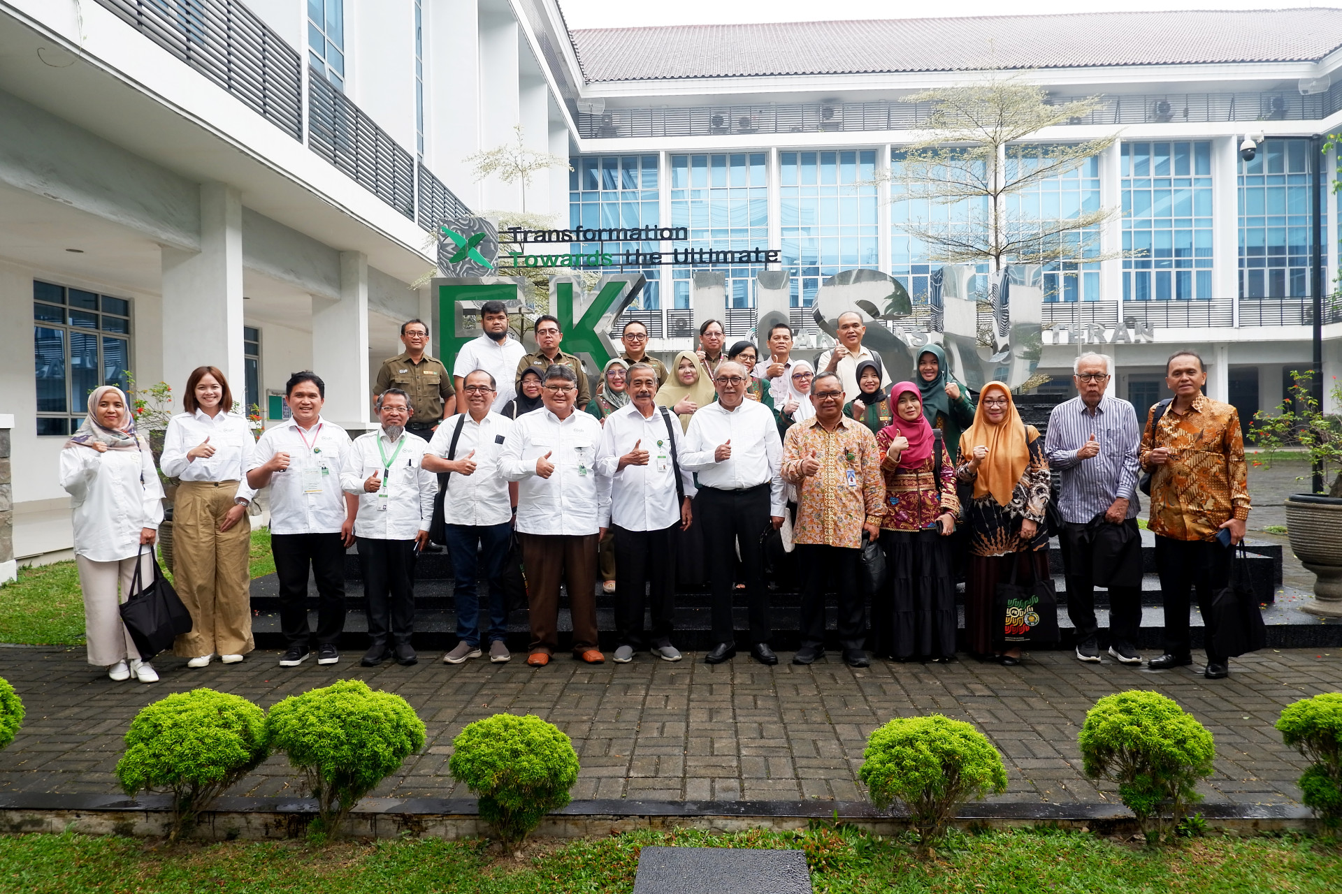 Kunjungan Komisi III Majelis Wali Amanat (MWA)