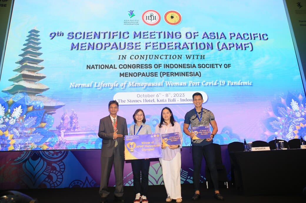 USU Delegation, Dr. Immanuel & Dr. Atikah, Triumph 9th APMF