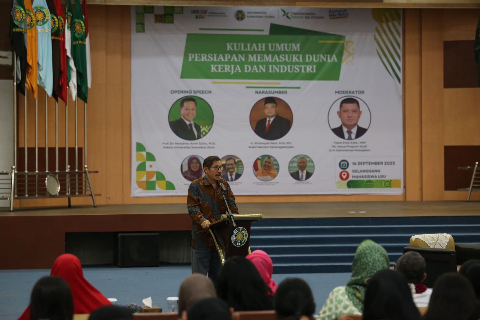 Deputy Minister of Manpower gives public lecture at USU