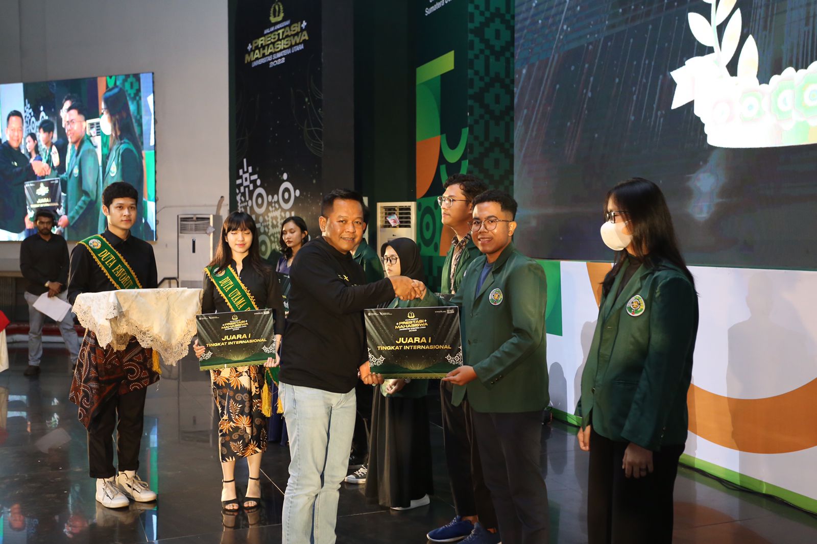 USU Appreciates the Achievements of Students and Lecturers