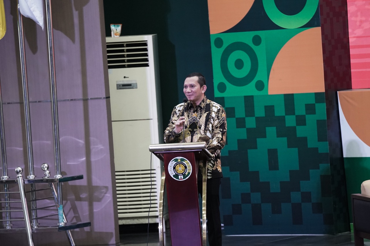 USU Vice Rector II Appreciates OJK Public Lecture and Capita