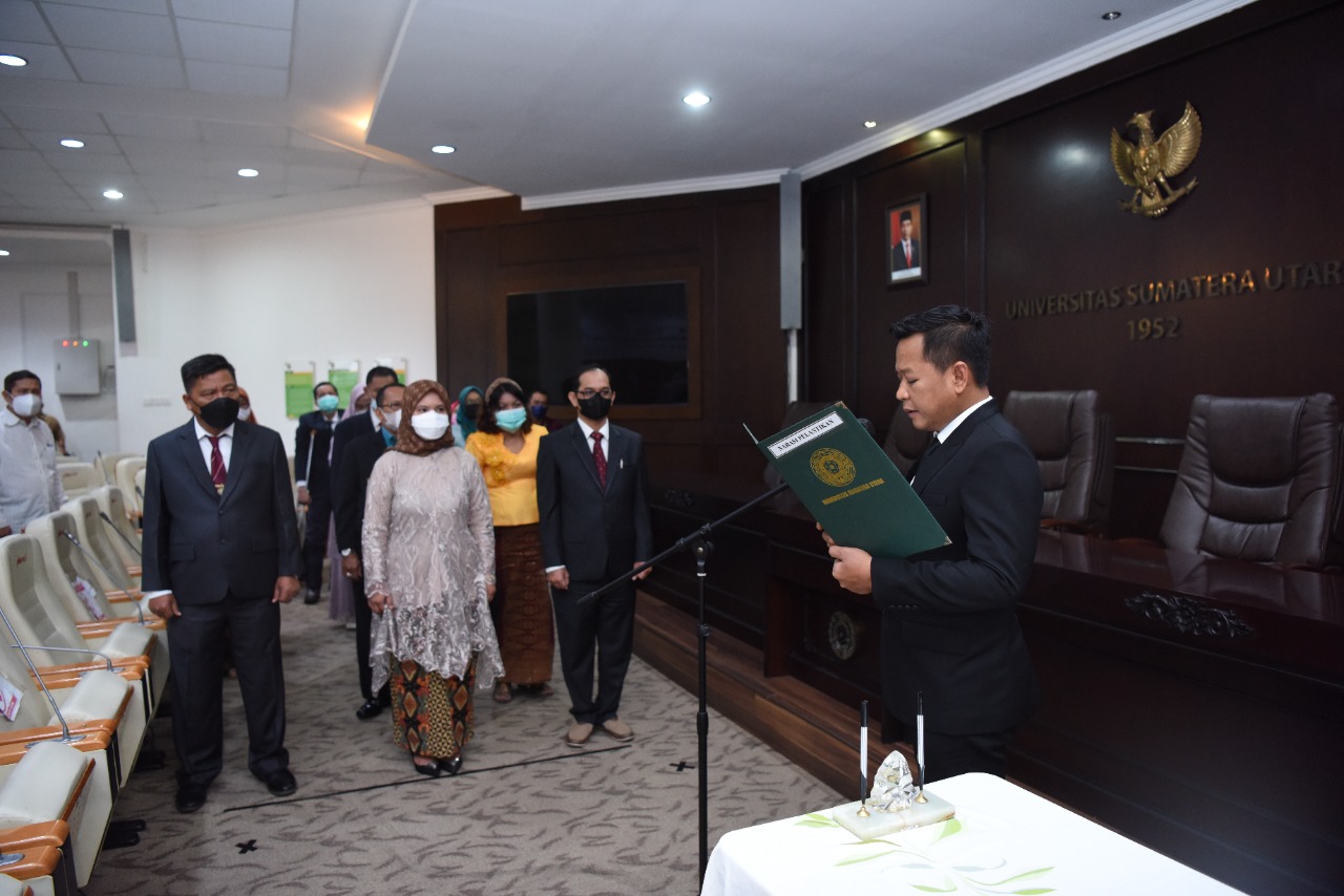 Inaugurating Echelon II and IV, USU Rector Reminds Integrity of Service and Hard Work