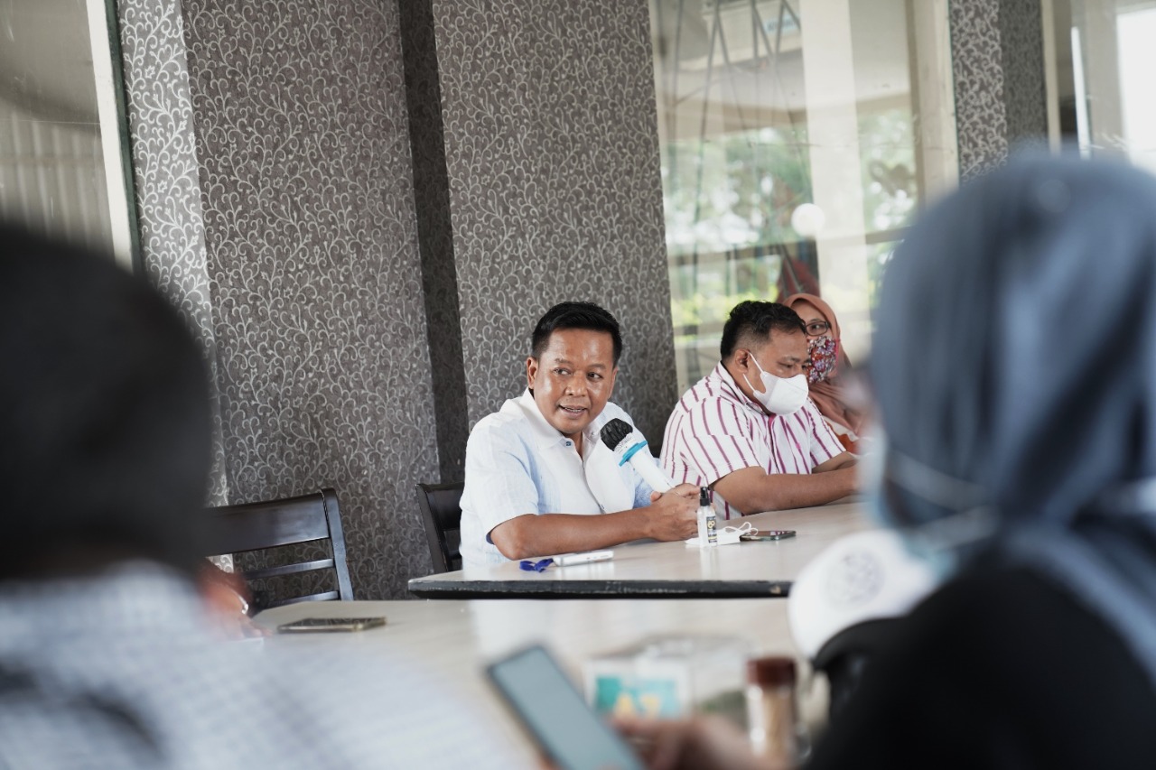 Together with Media Partners, USU Rector Describes USU Achievements