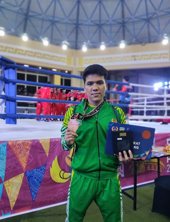 Wins Muay Thai Bronze, Kevin Gets to Practice Online
