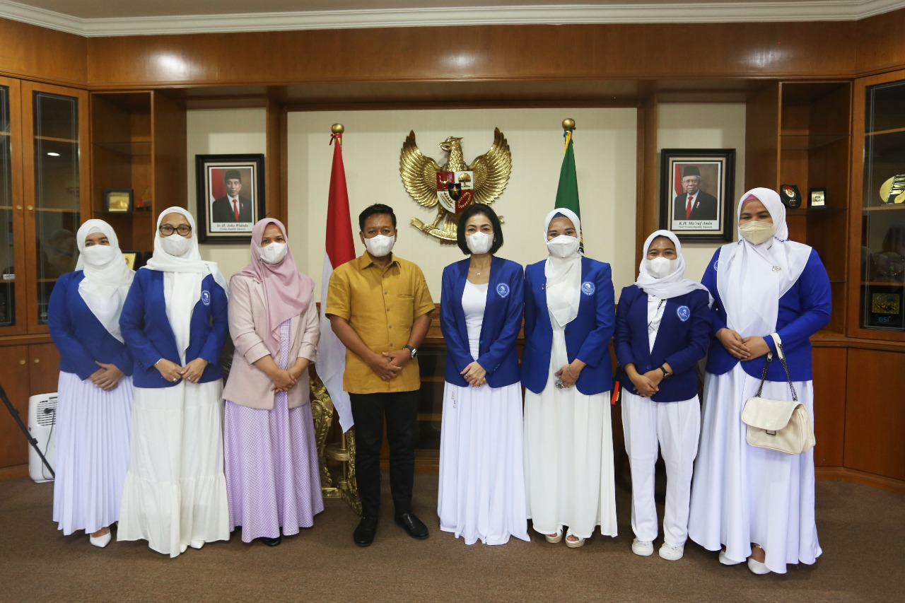 USU and IWAPI Cooperate in the Field of Entrepreneurship