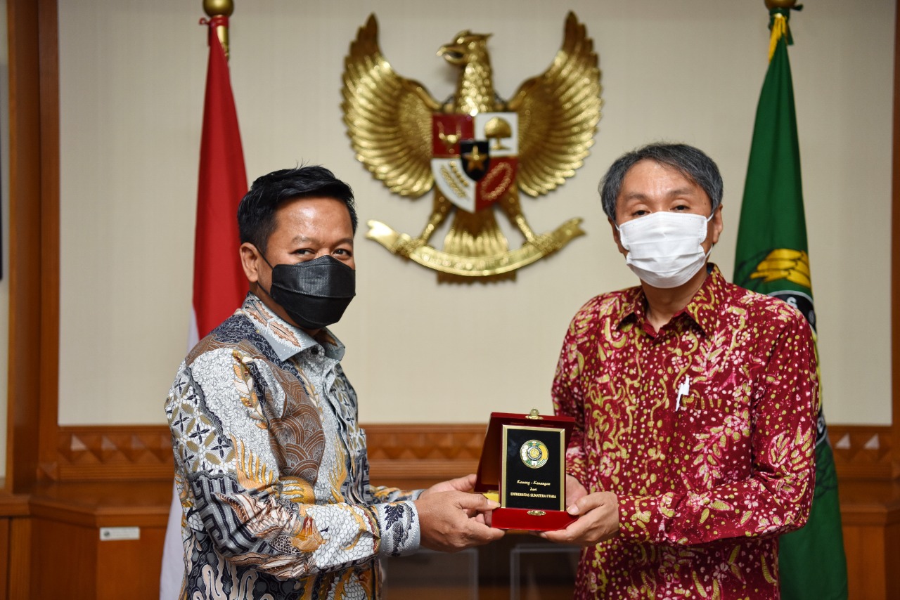 Japanese Consul General Visits USU, USU Rector: We Are Ready to Increase Cooperation