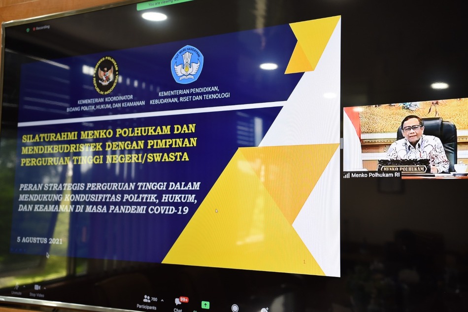 Mahfud MD invites ministry of education, culture and architecture (Mendikbudristek) and Higher Education Leaders to maintain conduciveness