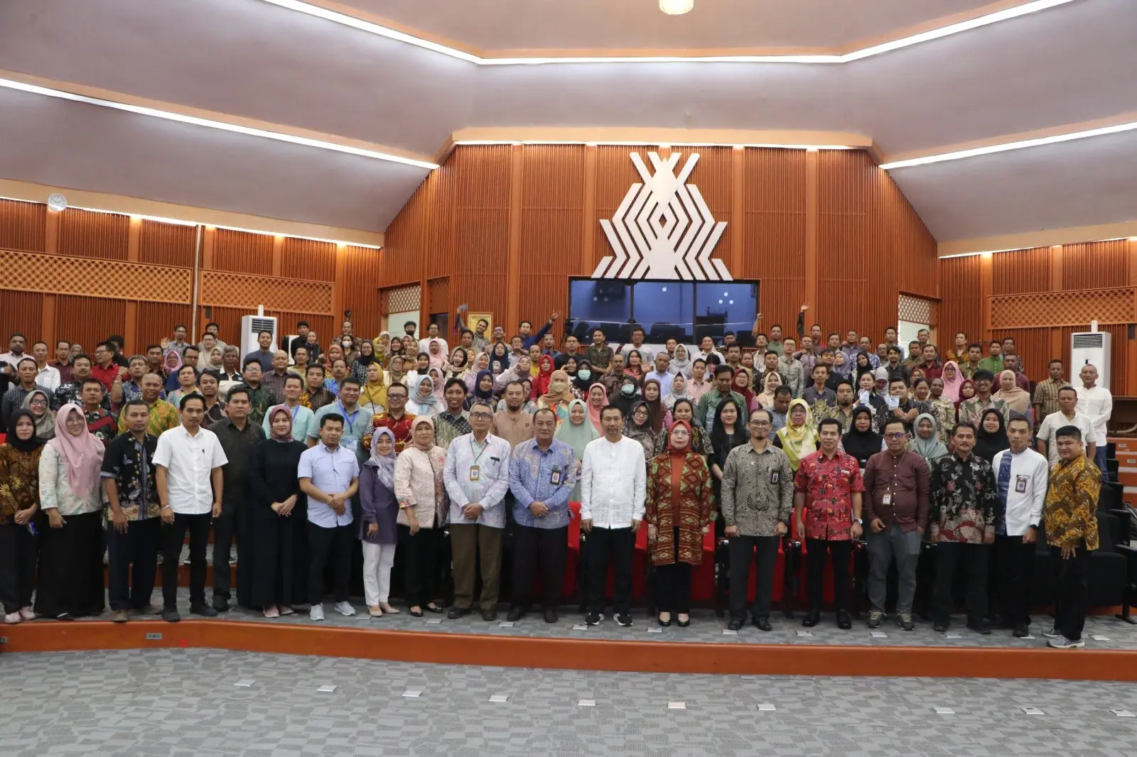 Human Resources Staff, Faculty of Cultural Sciences, Universitas Sumatra Utara Participates in Technical Training in Dynamic Archives Management