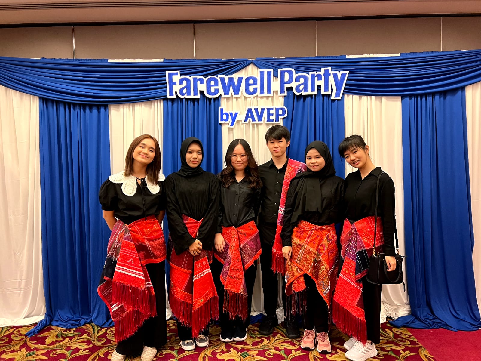 Enam mahasiswa mewakili FKG USU dalam Program Kunjungan Akademik & Pertukaran 2022 di Universitas Chulalongkorn, Bangkok, Thailand