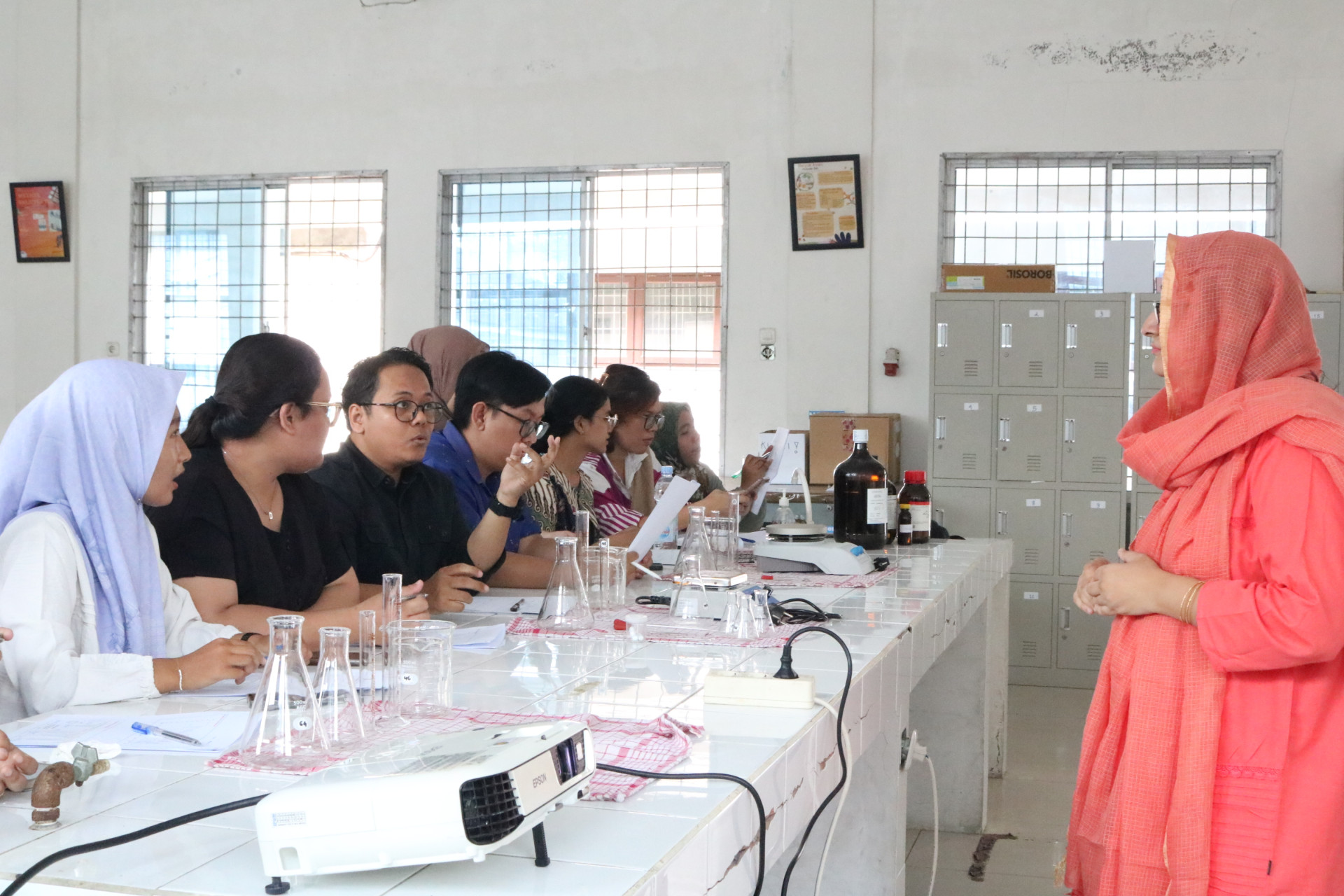 Workshop Sintesis bersama Assoc. Prof. Dr. Hina Siddiqui