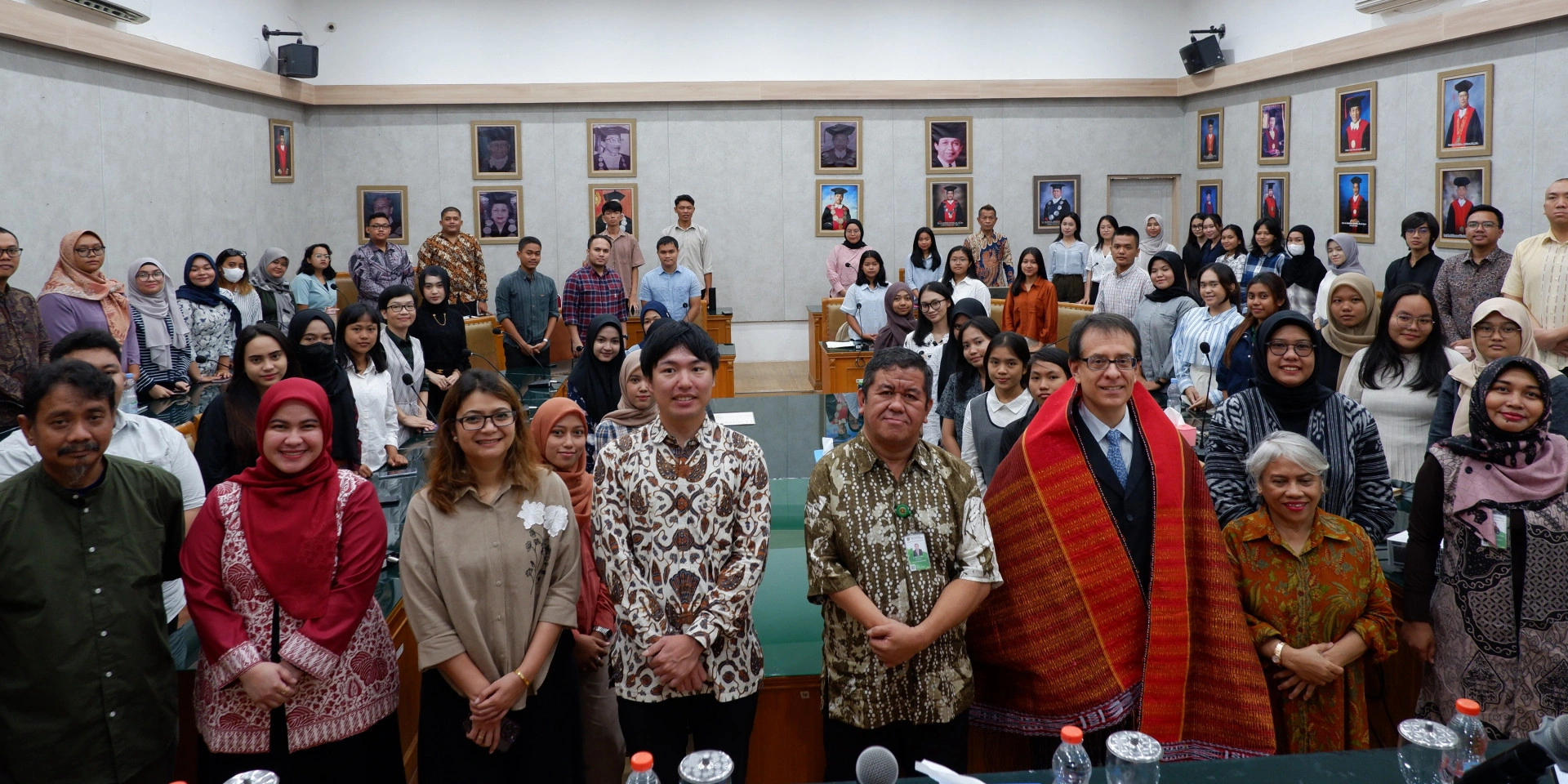 Kyushu University's Visit to USU Faculty of Law for Scholarship Cooperation