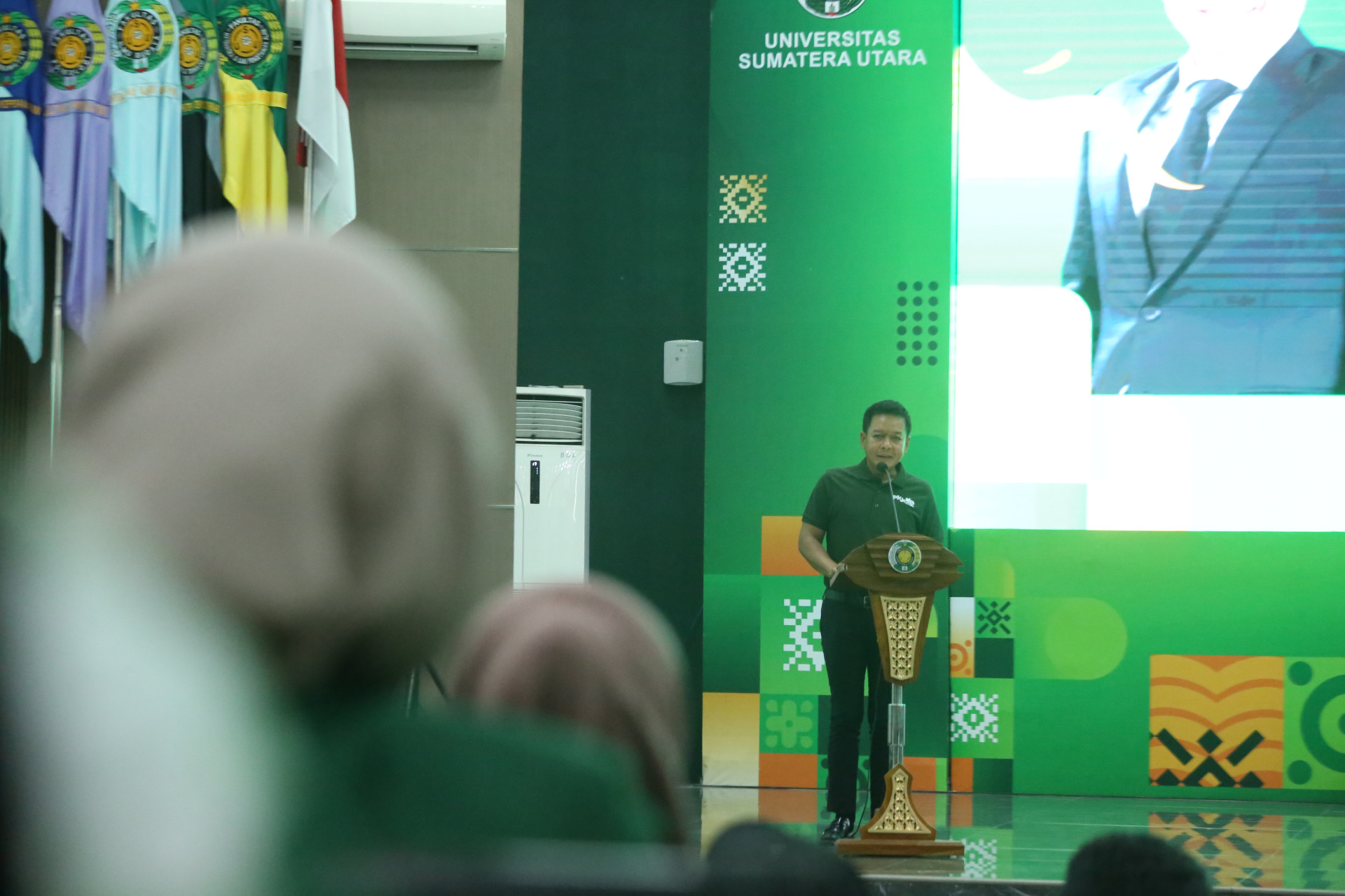 USU Holds PKKMB for New Postgraduate Program Students
