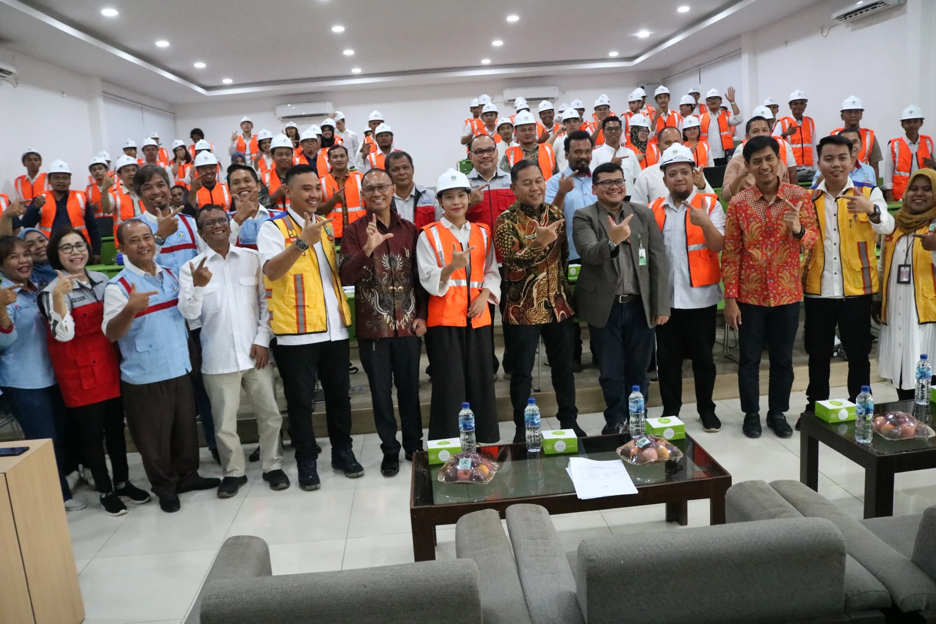 Faculty of Engineering and Construction Services Center Facilitate Competency Certification Test for Vocational HR Workers in the Construction Sector