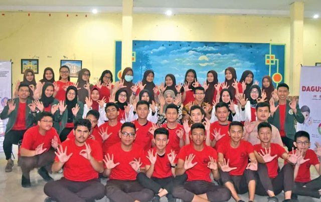 Dosen Fakultas Farmasi USU Gelar Pengabdian Masyarakat
