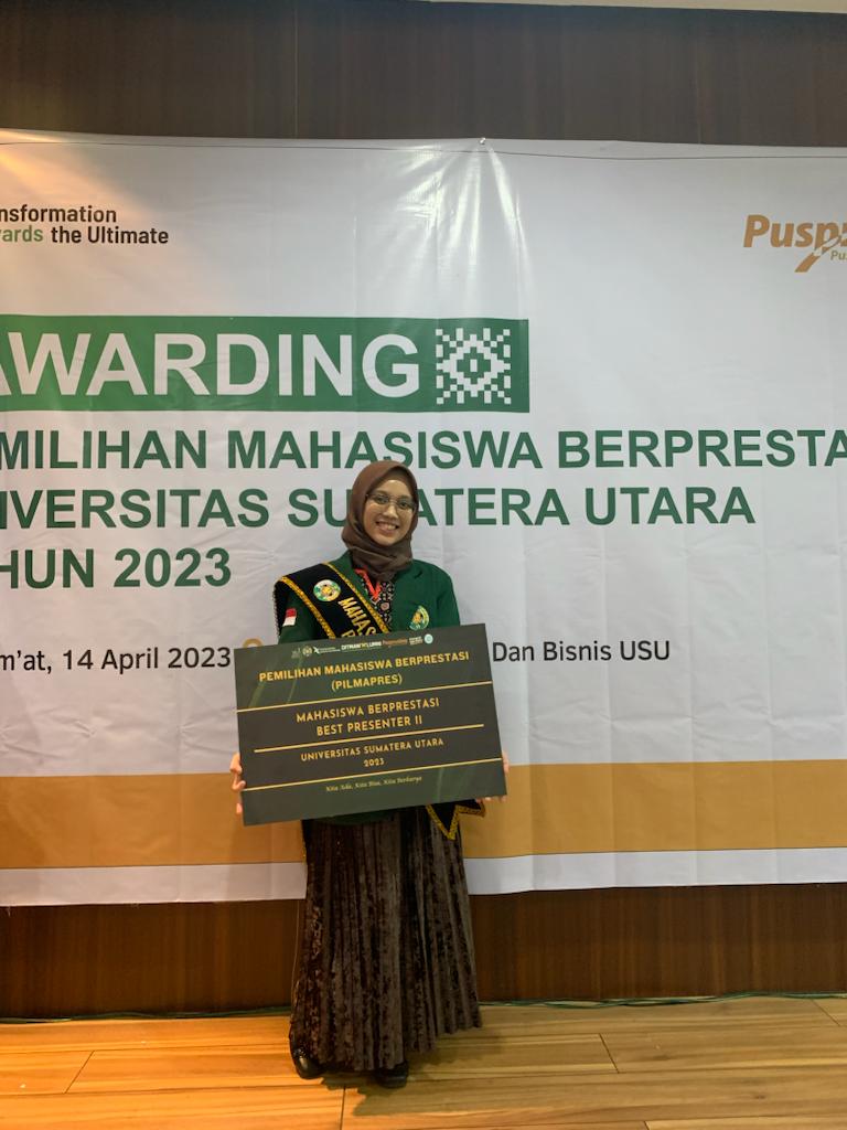 Putri Artanti Parinduri Secures Second Place as Best Presenter in Pilmapres USU 2023