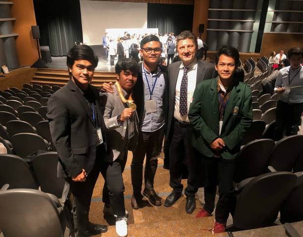 Schneider USU Team Won Gold Medal at Silicon Valley International Invention Festival 2018