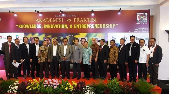 Book Review, a Way to Share Insights from the USU Mechanical Engineering Alumni Association
