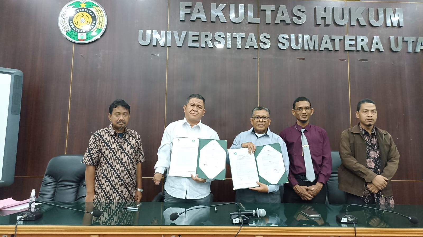 Penandatangan Perjanjian Kerja Sama antara Fakultas Hukum Universitas Samudera dengan Fakultas Hukum USU