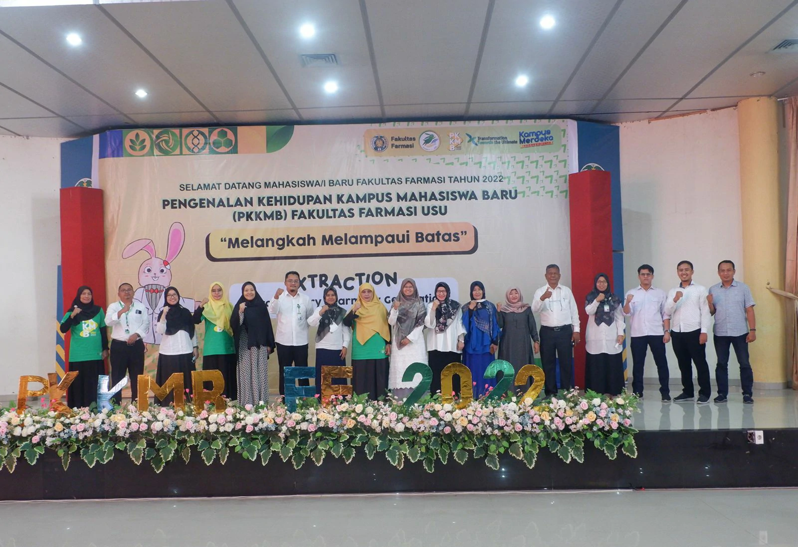 Pengenalan Kehidupan Kampus bagi Mahasiswa Baru (PKKMB) Fakultas Farmasi USU 2022