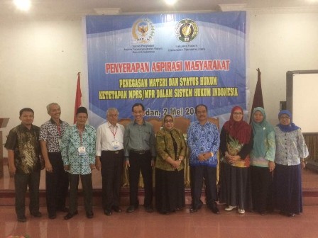 BADAN PENGKAJIAN MPRI RI BERKERJASAMA DENGAN FAKULTAS HUKUM USU MELAKUKAN PENYERAPAN ASPIRASI MASYARAKAT, “PENEGASAN MATERI DAN STATUS HUKUM KETETAPAN MPRS/ MPR DALAM SISTEM HUKUM INDONEISA”