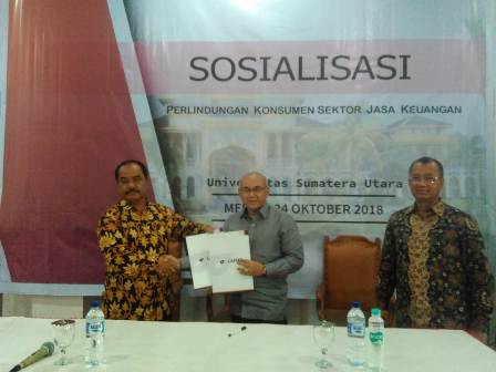 OTORITAS JASA KEUANGAN DAN FAKULTAS HUKUM ADAKAN SOSIALISASI PERLINDUNGAN KONSUMEN DI SEKTOR JASA KEUANGAN