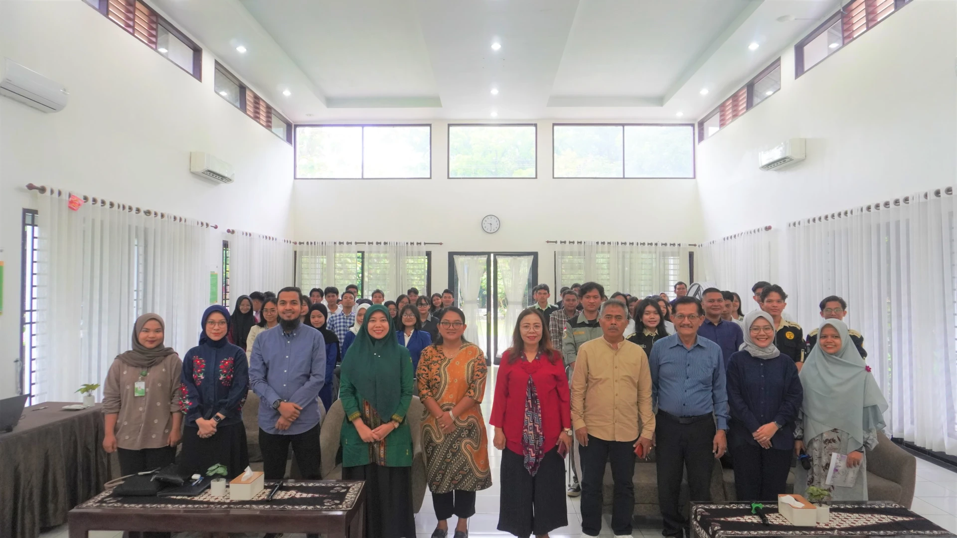 Development and Mentorship of Scientific Writing at the Faculty of Vocational Education of Universitas Sumatera Utara