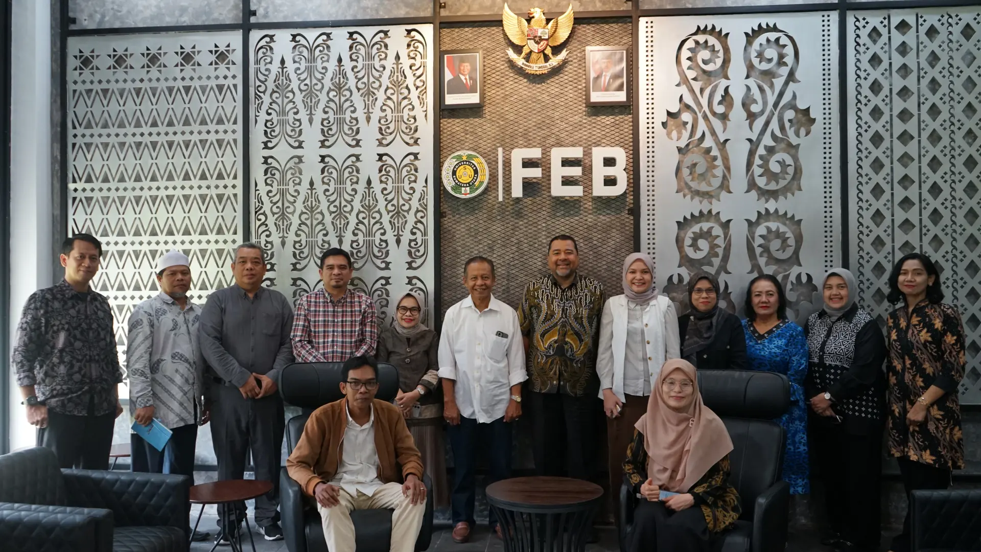 FEB USU Gelar Penandatanganan Kontrak Kinerja dan Pemilihan Pimpinan Baru Dewan Perwakilan Fakultas (DPF)