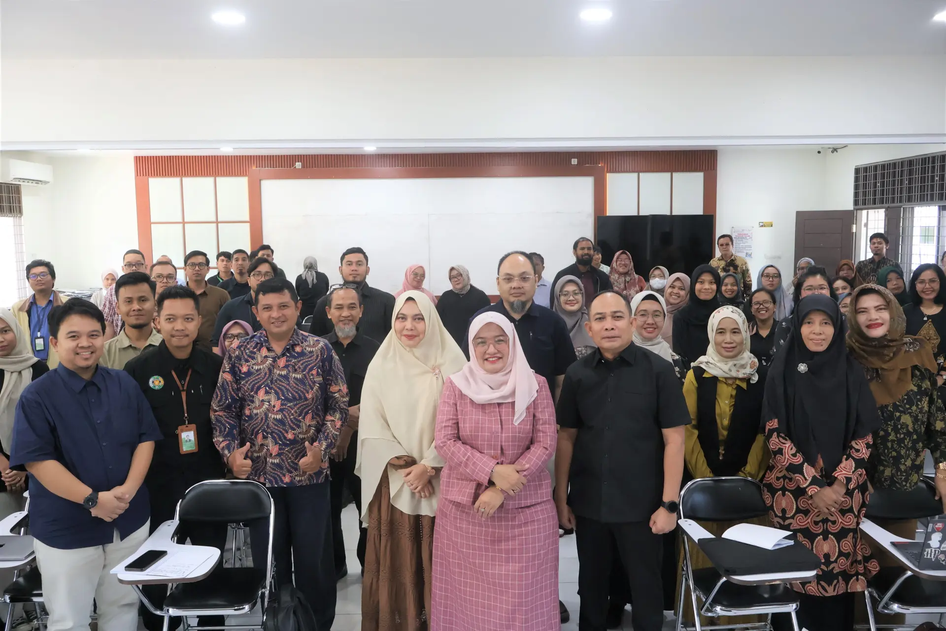 Faculty of Vocational Education USU Promotes Digital Competency Development Workshop to Advance Learning Transformation