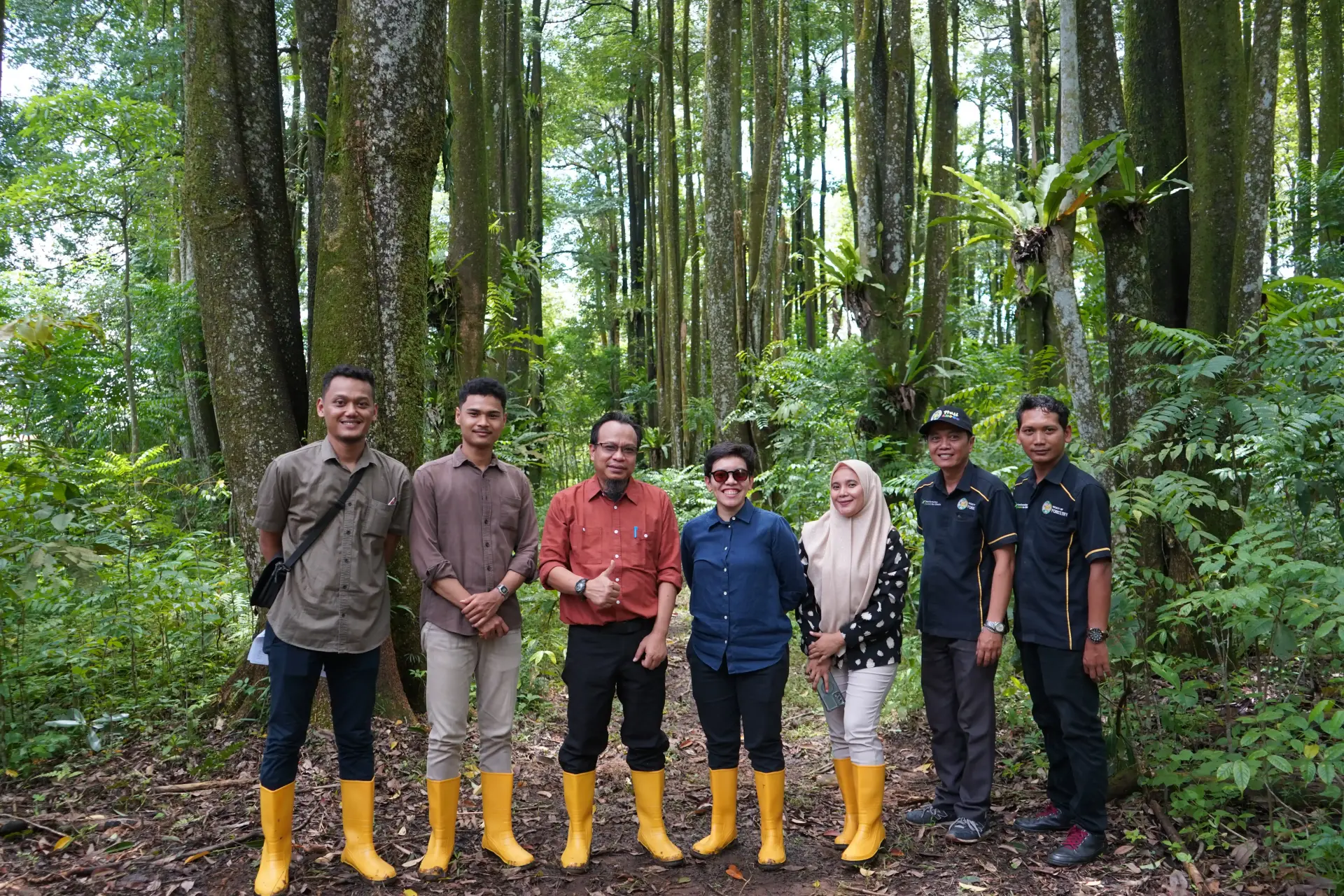 Faculty of Forestry USU and Directorate of Commercialization, Business, and Risk Management Discuss Business Potential Optimization