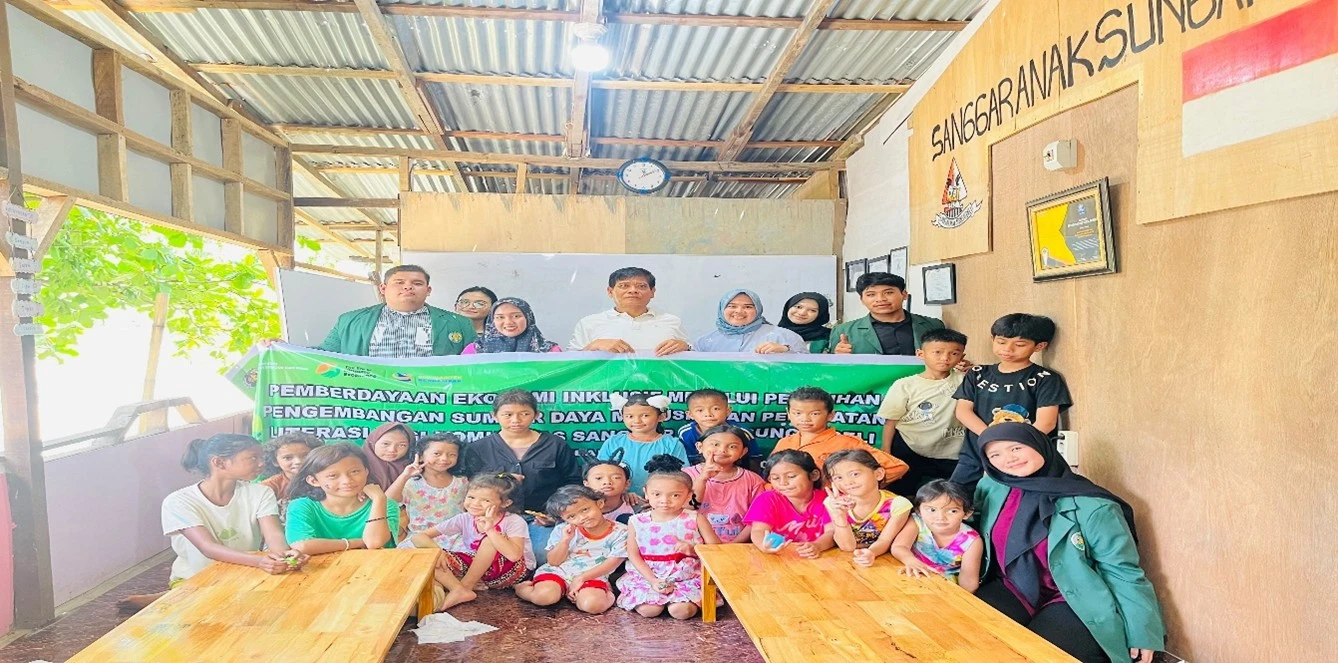 Dosen dan Mahasiswa FEB USU Dorong Literasi dan Pemberdayaan Ekonomi melalui Pengabdian di Sanggar Anak Sungai Deli