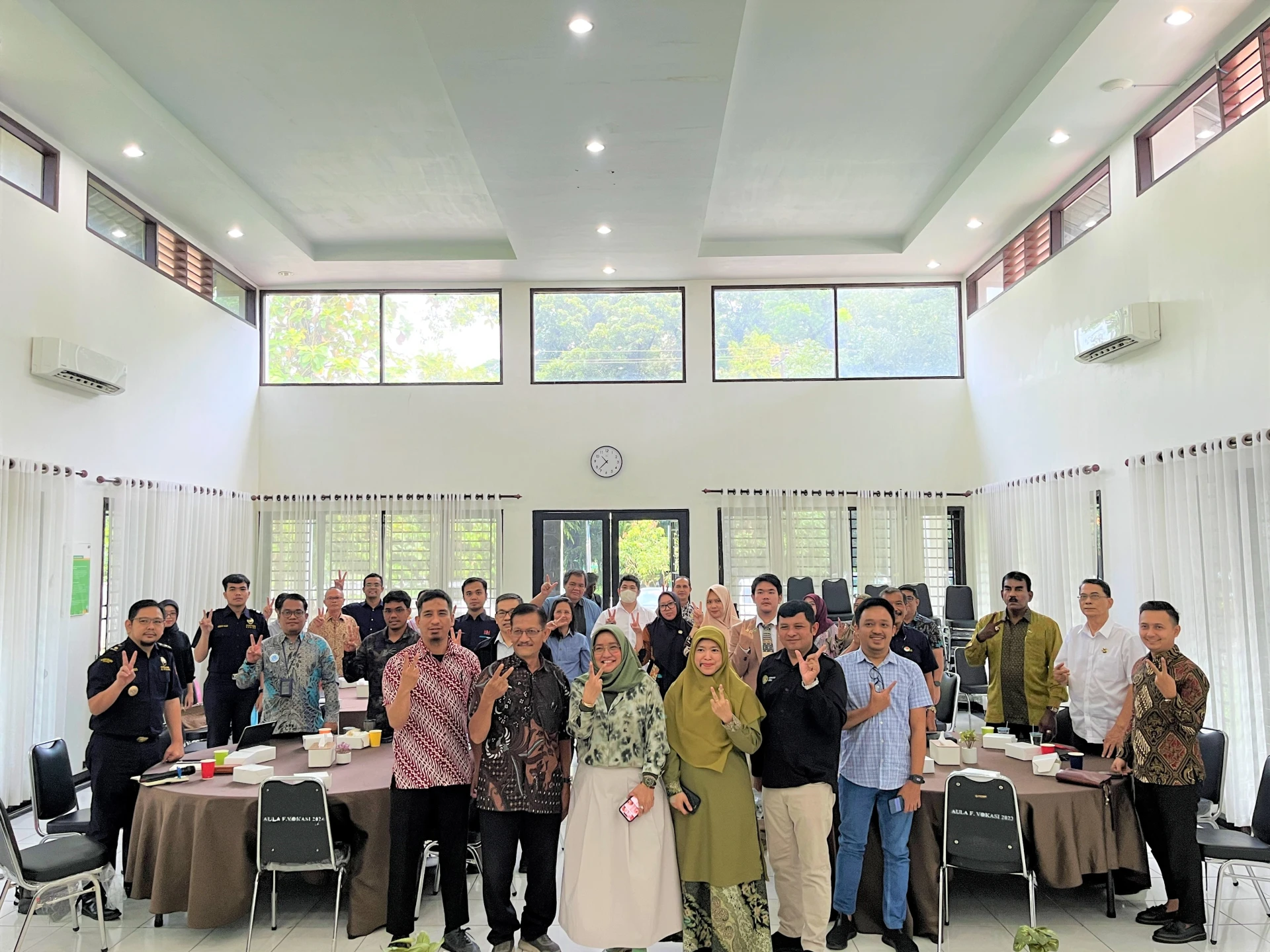 FGD Curriculum of D3 Tax Administration, USU Vocational Faculty: Collaboration for an Adaptive and Globally Oriented Curriculum