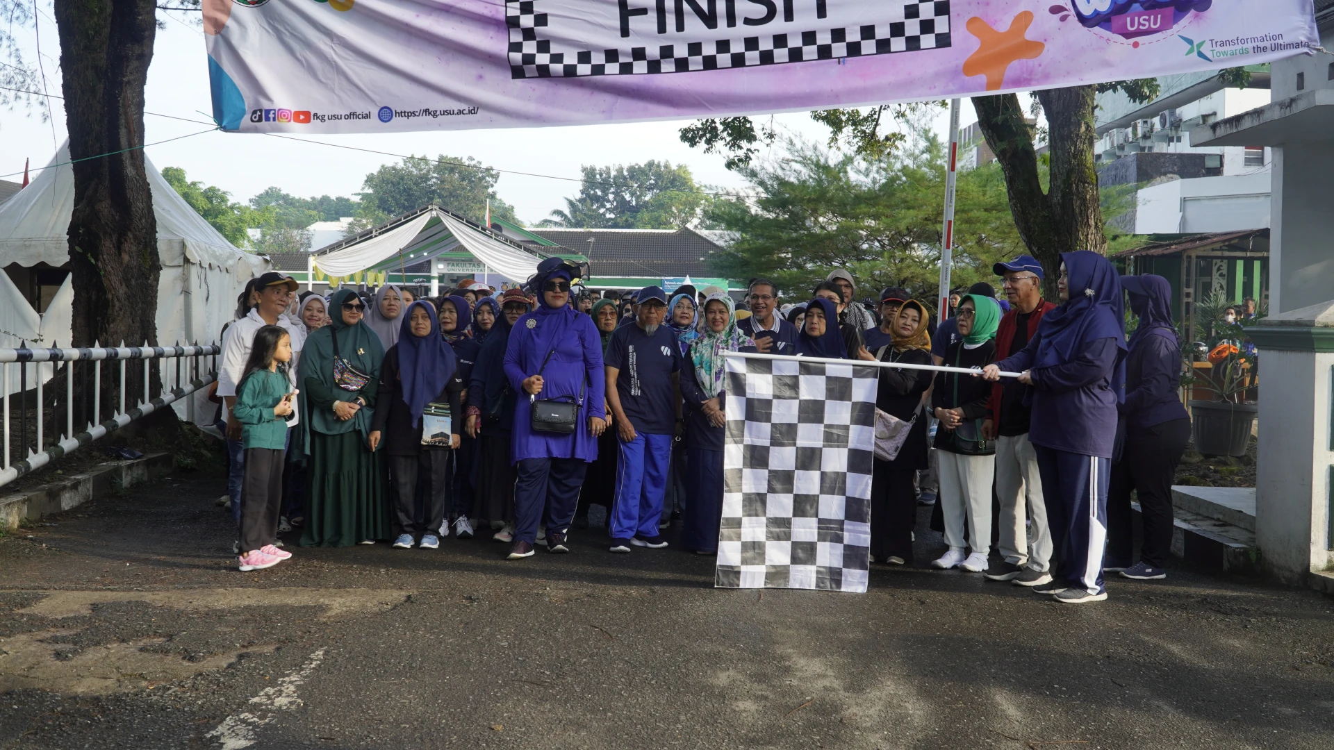 Kemeriahan Dies Natalis ke-63 FKG USU: Funwalk, Bazaar, Performance, dan Closing Ceremony