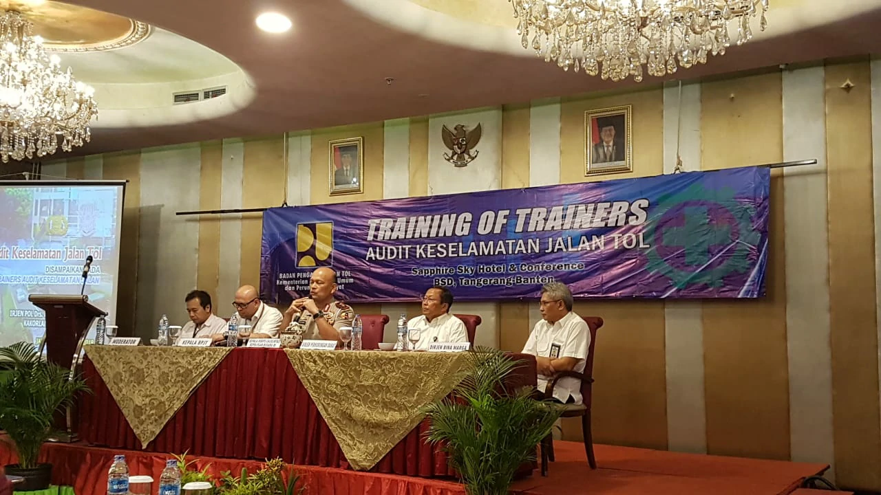 Training of Trainers (ToT) Audit Keselamatan Jalan Tol