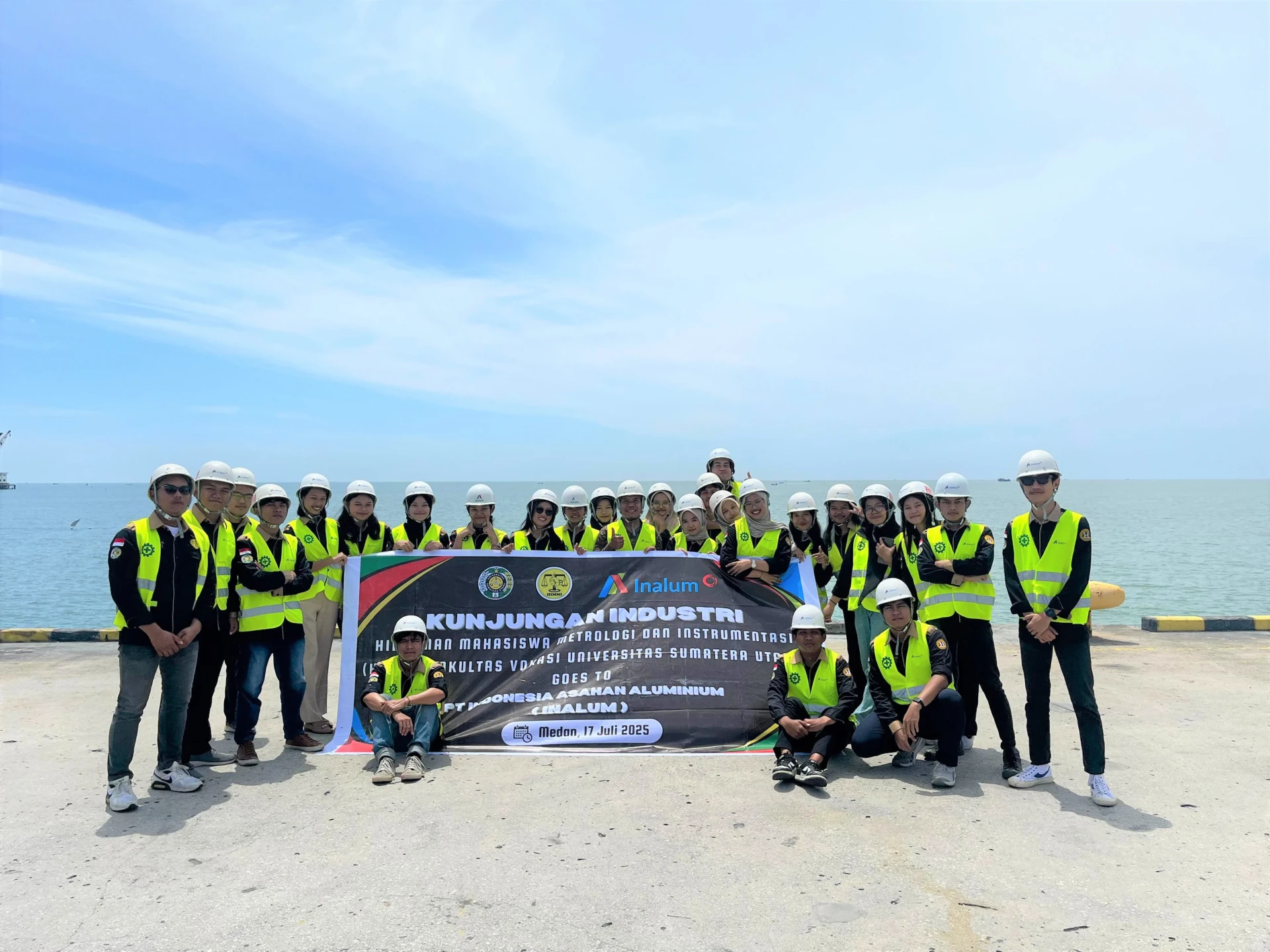 The Diploma Program in Metrology and Instrumentation of the Faculty of Vocational Education USU Conducts Industrial Visit to PT INALUM
