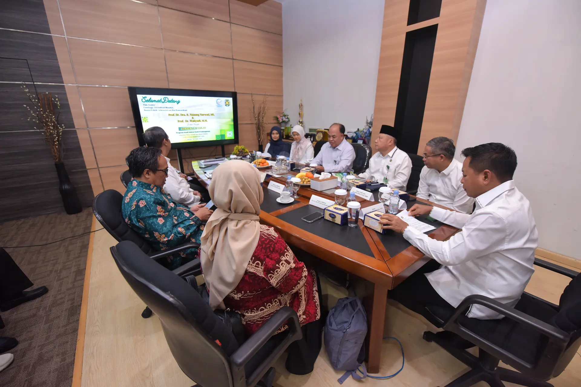 USU Gelar Asesmen Lapangan LAMSPAK Program Studi S3 Studi Pembangunan