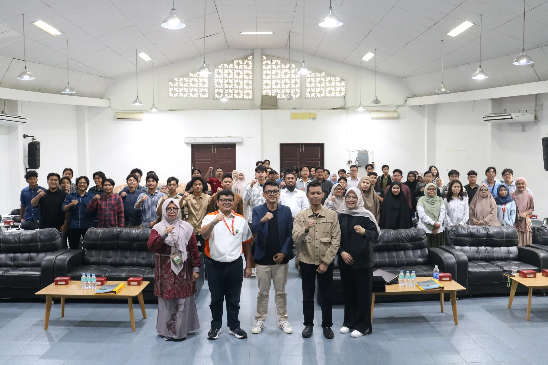 Campus Roadshow Geosinindo – Geosintetik untuk Infrastruktur Berkelanjutan: Inovasi dan Aplikasi di Dunia Konstruksi