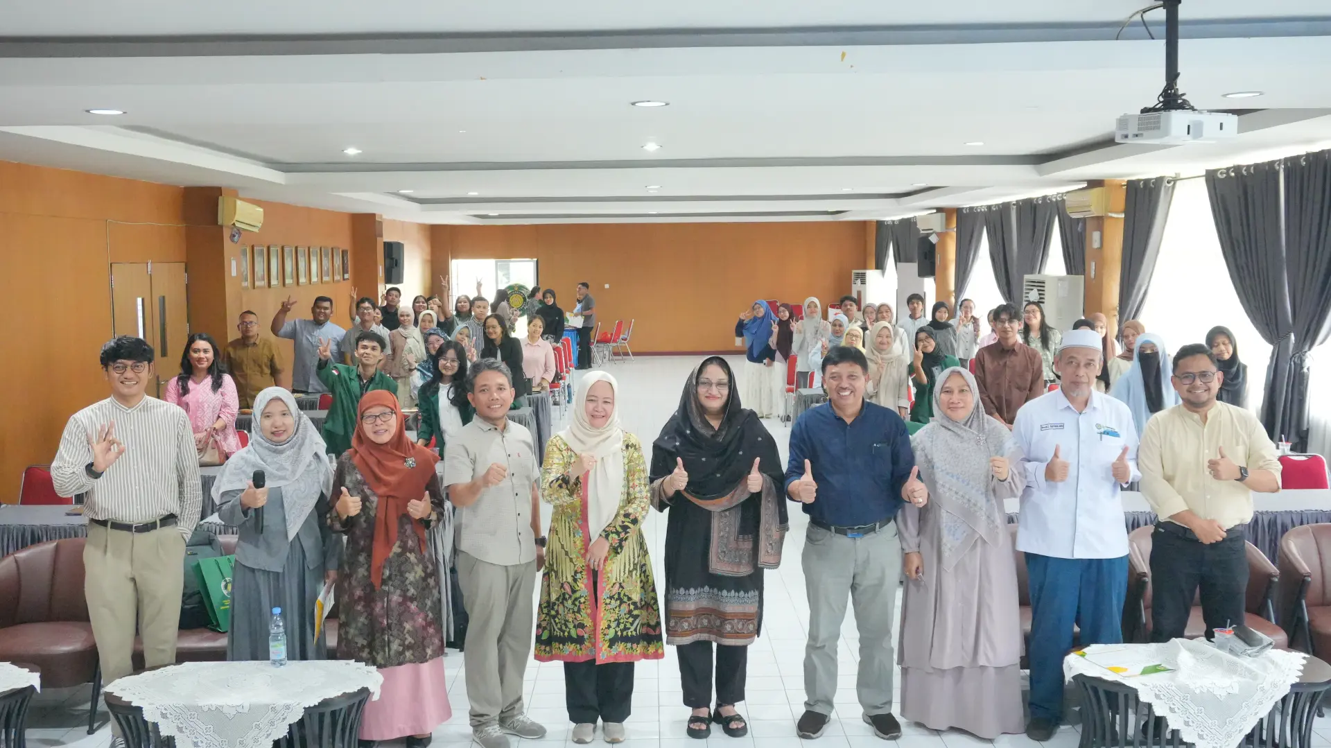 Fakultas Farmasi USU Terima Vising Lecturer