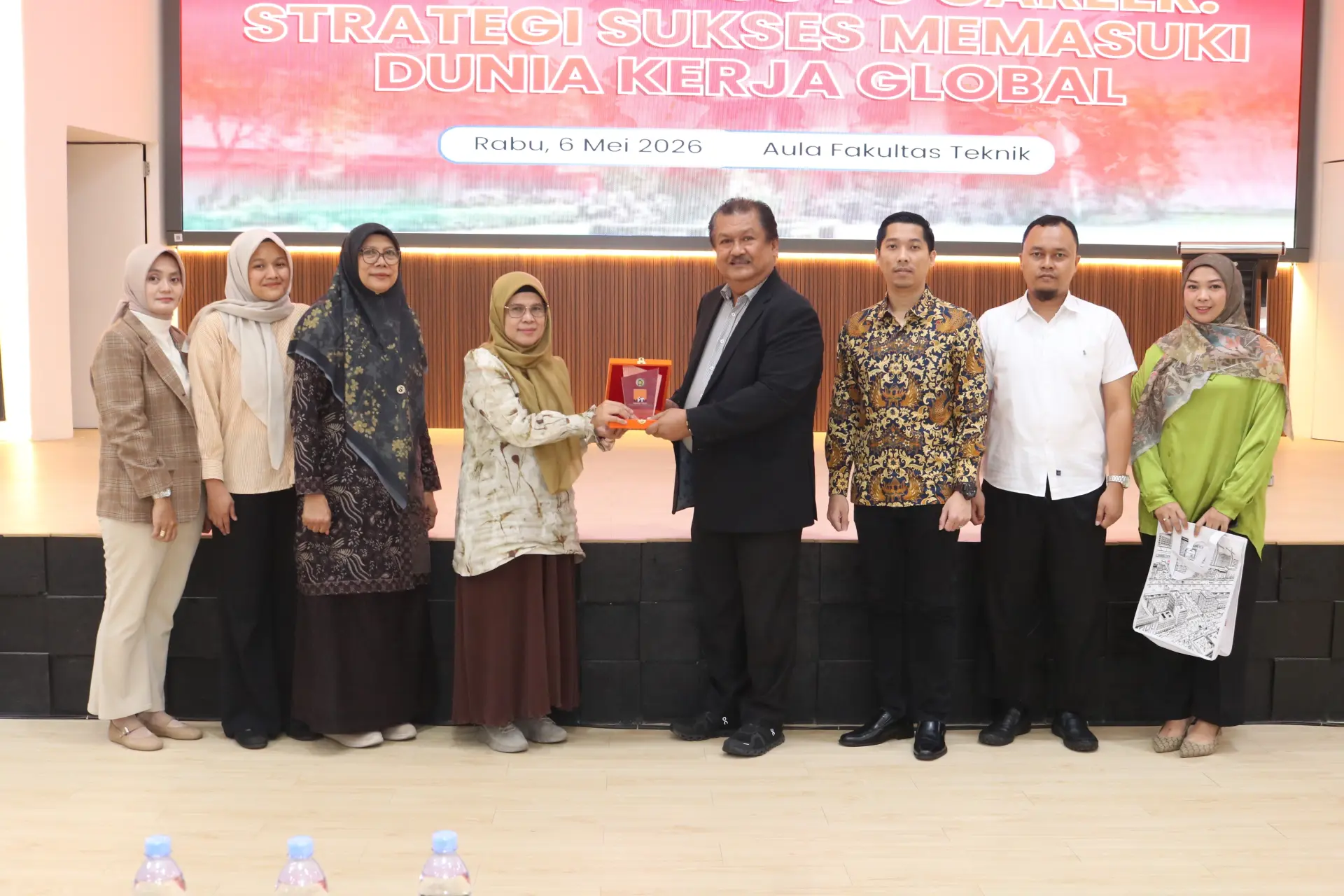 Pre-Graduation Briefing for Graduation Candidates Period III 2025/2026