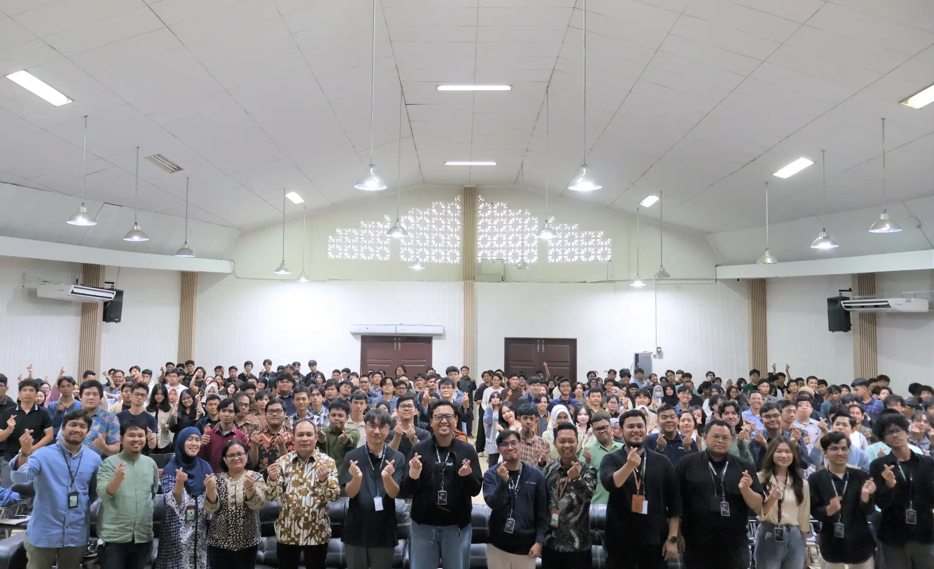 Program Studi D3 Teknik Informatika Fakultas Vokasi Universitas Sumatera Utara Gelar Workshop Artificial Intelligence: Build with AI bersama Google Developer Group