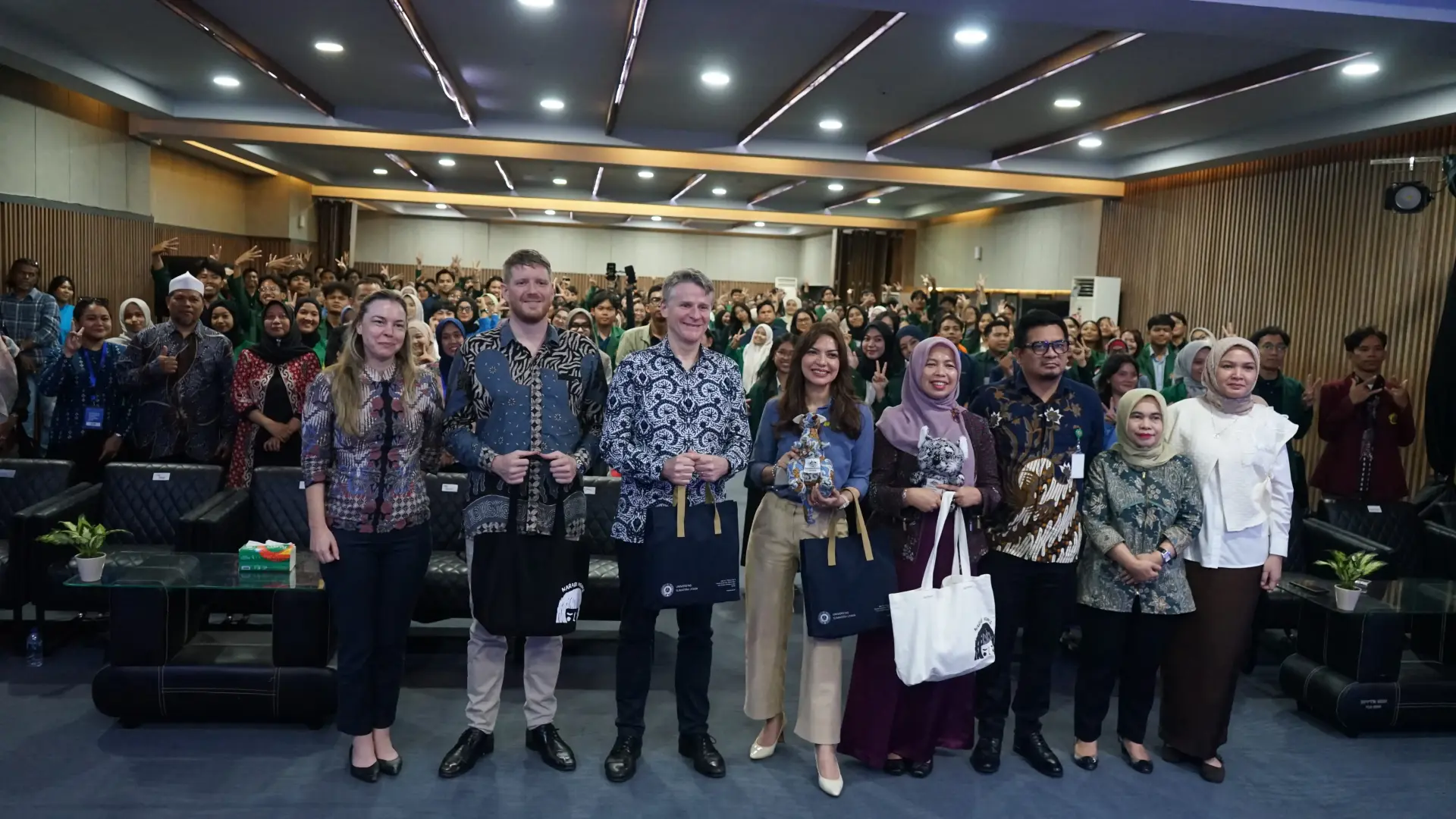Pengalaman Berharga Mahasiswa Akuntansi Sektor Publik di Audience Offline KGSI 2026