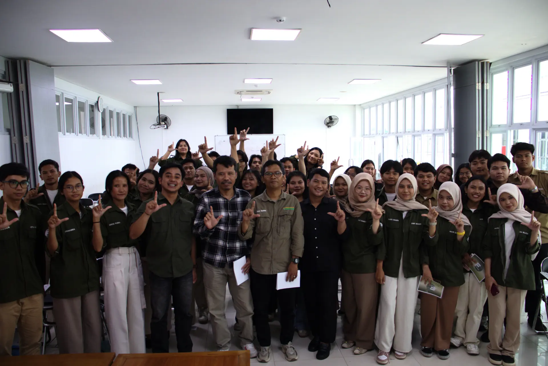 Dari Hutan ke Masa Depan: GreenShift Forum 2026 Fahutan USU Kupas Isu Perubahan Iklim