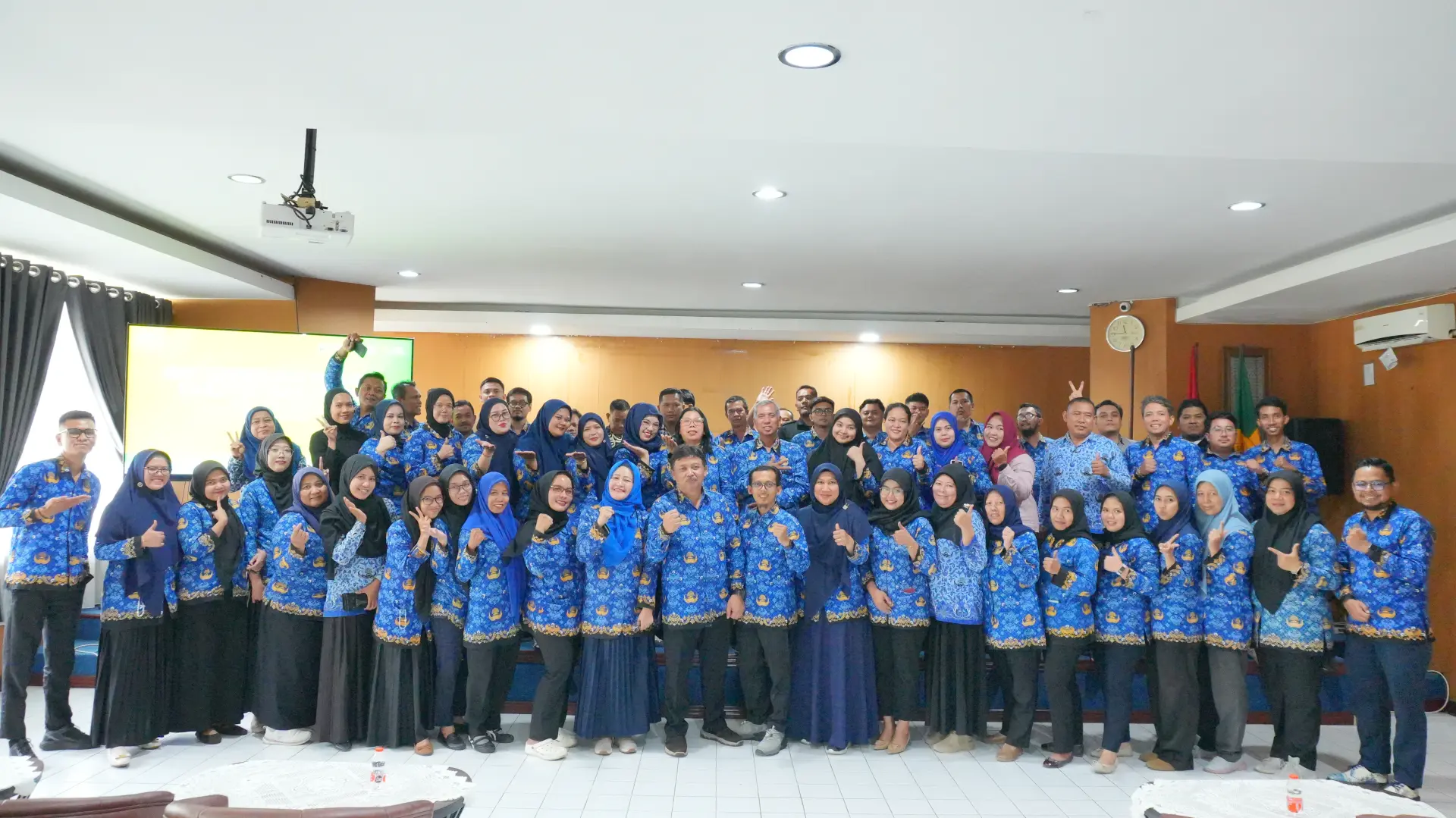 Rapat Koordinasi Dekan dan Jajaran Dekanat Baru Periode 2026-2031 Bersama Tenaga Kependidikan Fakultas Matematika dan Ilmu Pengetahuan Alam Universitas Sumatera Utara