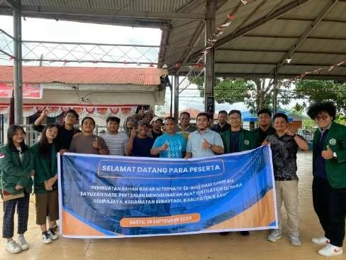 Produksi Bahan Bakar Alternatif (E-Bio) dari Sampah Sayuran Menggunakan Distilator di Desa Sempajaya