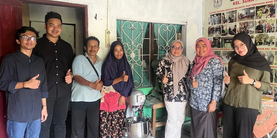 Fasilitas Kerja Ergonomis Meningkatkan Produktivitas Usaha Kue Adryan Food